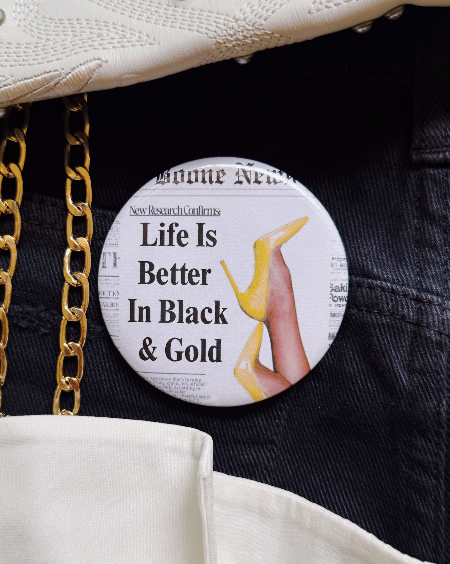 Black & Gold Button