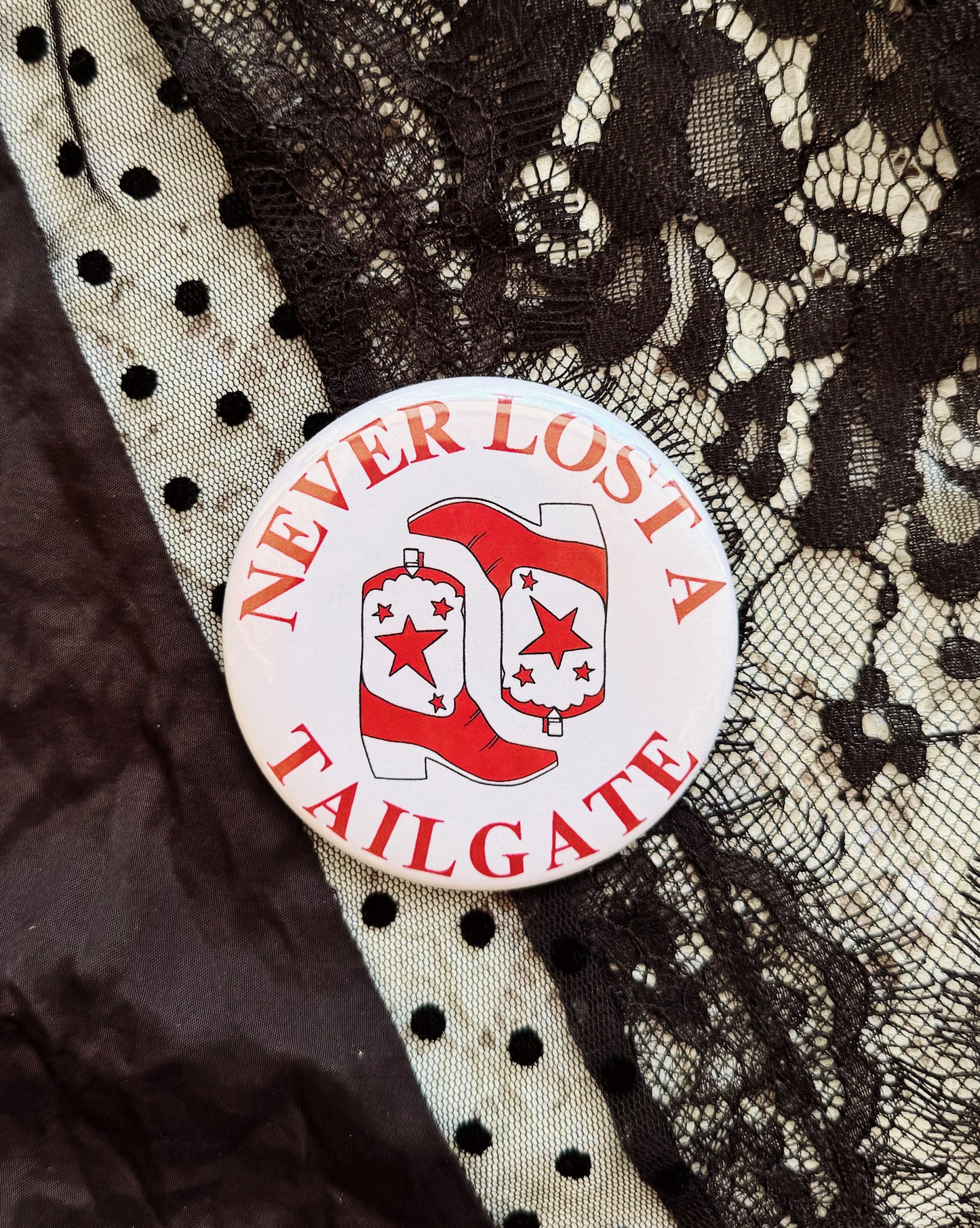 Red Tailgate Button