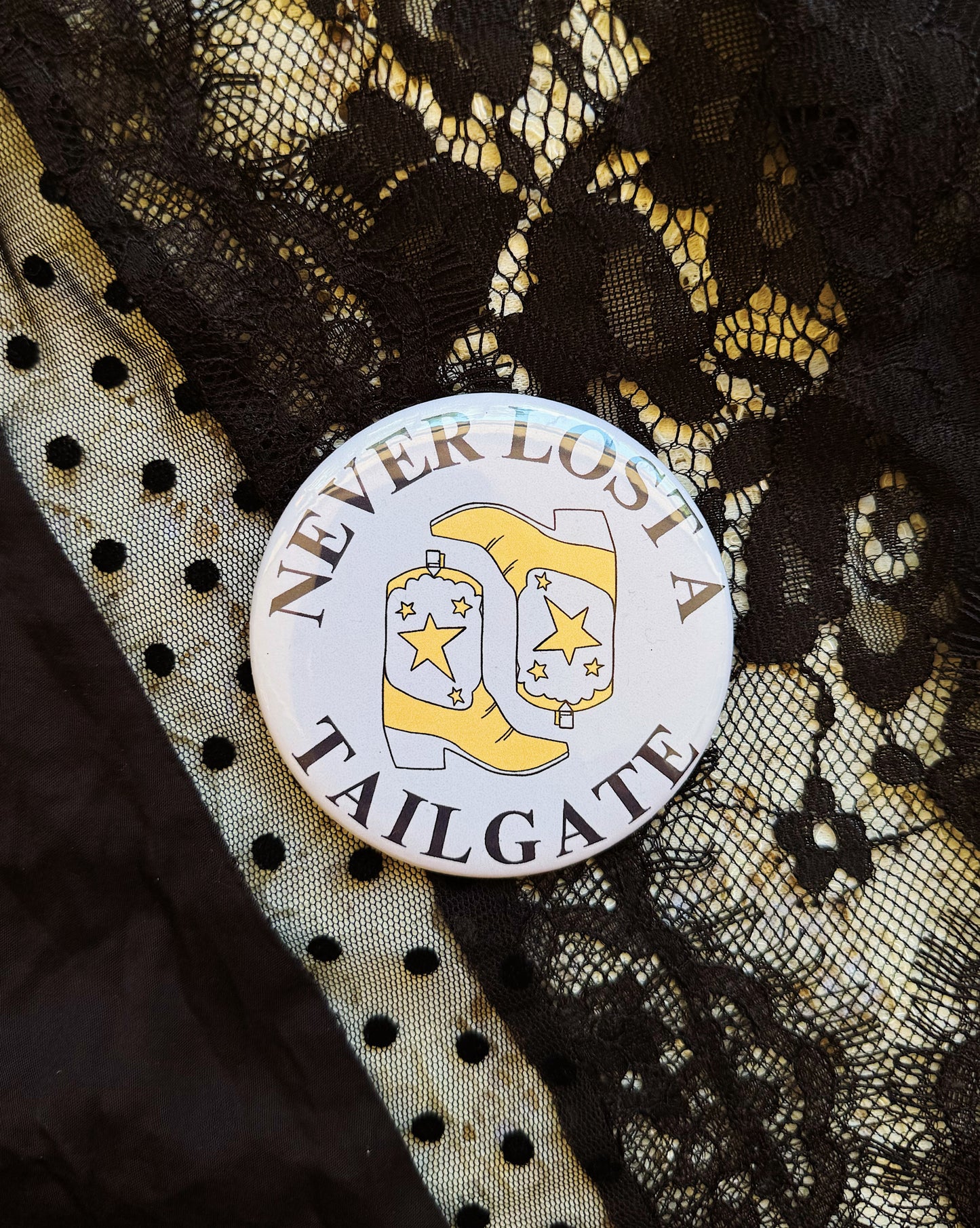 Yellow Tailgate Button