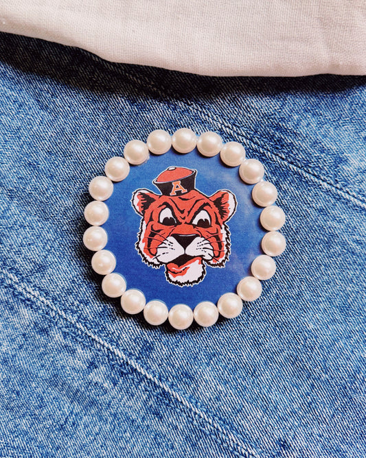 Auburn Pearl Button